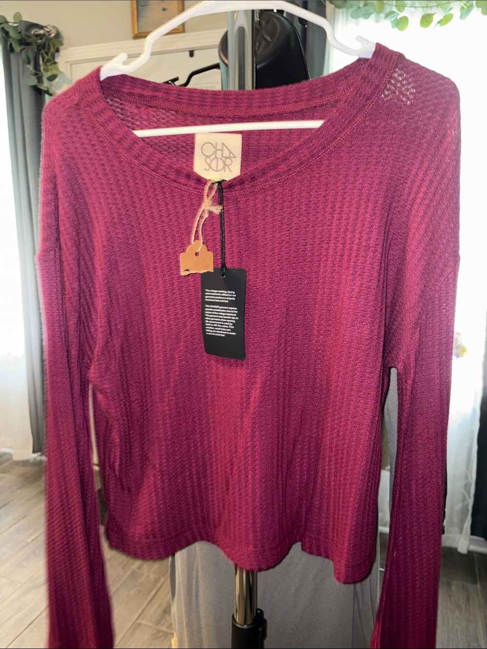 Cha Sor Women's Long-Sleeve Knit Top - Berry Pink small